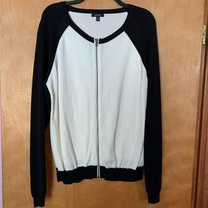 Black and Off White Zip Up Sweater XL
